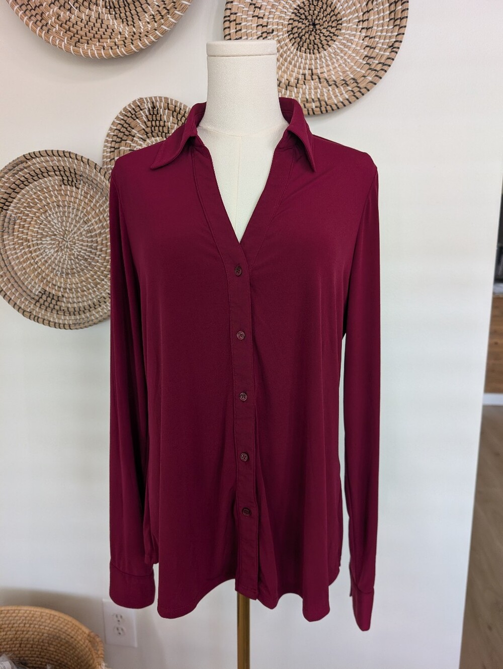 Jules & Leopold Burgundy Long Sleeve Button-Up Blouse Size L